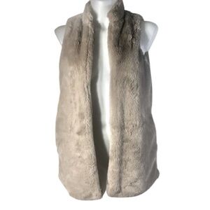 Listicle Faux Fur Teddy Bear Beige Full Length Lined Sleeveless Vest Size Small